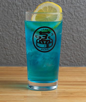 青いレモンサワー